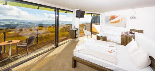 Sankt Stefan am Walde Hotel | Hotel AVIVA - für Singles & Alleinreisende