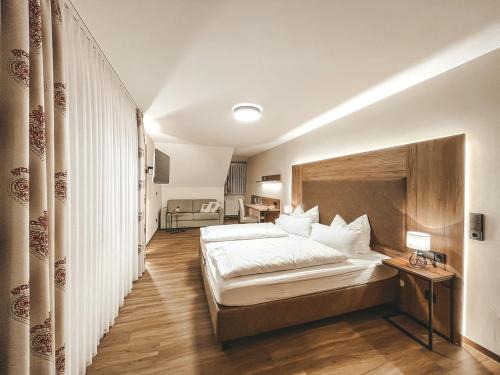 Prinzbach Hotel | Hotel Badischer Hof