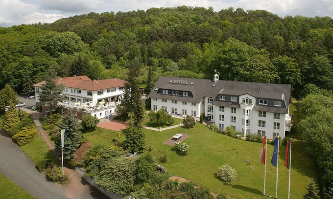 Wolfhausen Hotel | Hotel Bellevue