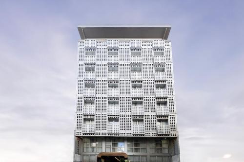 Alsancak Hotel | Hotel Beyond