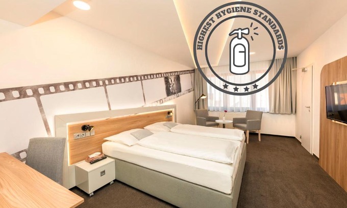 Pisek Hotel | Hotel Biograf