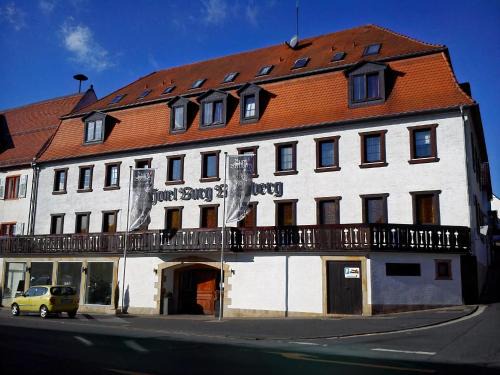 Hoechst im Odenwald Hotel | Hotel Burg Breuberg
