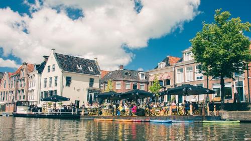 Dokkum Hotel | Hotel Café Restaurant 't Raedhûs