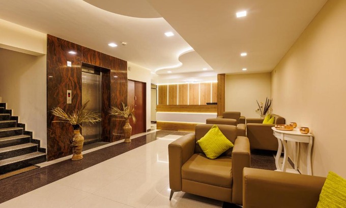 Iyyappanthangal Hotel | Hotel Comfort Park - Opposite Sri Ramachandra Medical College Porur