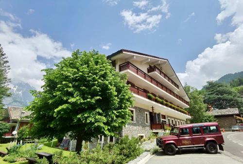 Courmayeur Hotel | Hotel Croux