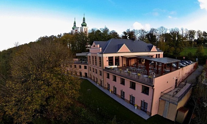 Krnov Hotel | Hotel Cvilín