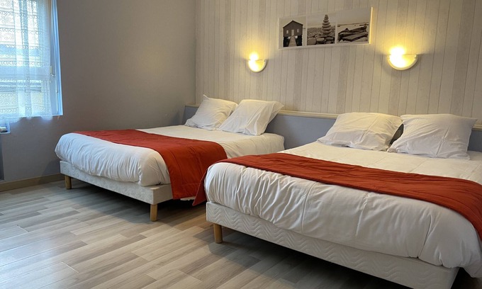 Ecartelee-Bonabry-Orieres-Paron Hotel | Hotel De Bretagne - Fougeres