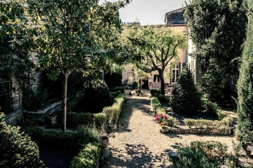 Sommieres House | Hotel de L Orange