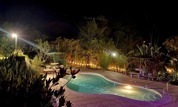 Rivas Hotel | Hotel de Montaña El Pelicano