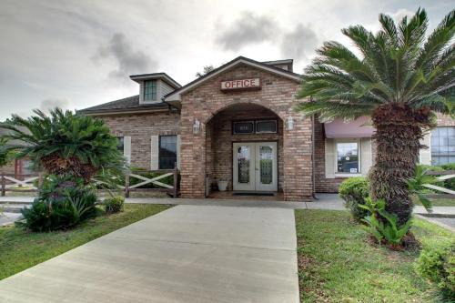 Brent Hotel | HOTEL DEL SOL - Pensacola