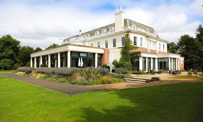 Village Hotel | Hotel du Vin Cannizaro House Wimbledon