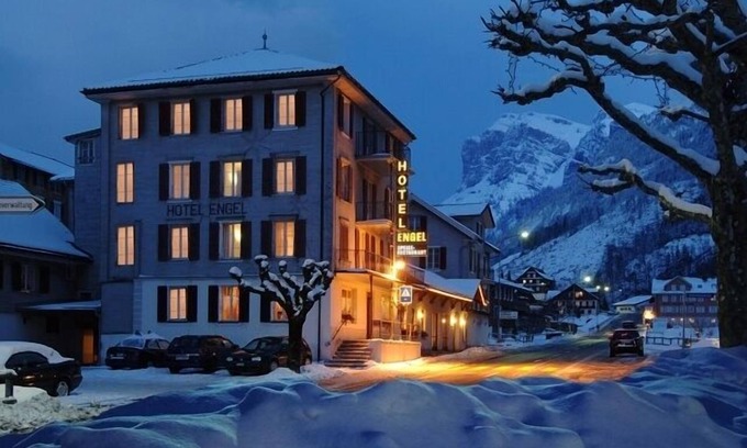 Emmetten Hotel | Hotel Engel