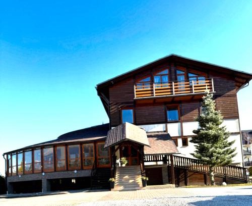 Nova Lesna Hotel | Hotel Eufória