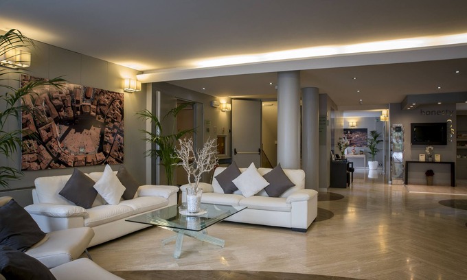 Siena Hotel | Hotel Executive