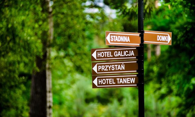 Ulanow Hotel | Hotel Galicja