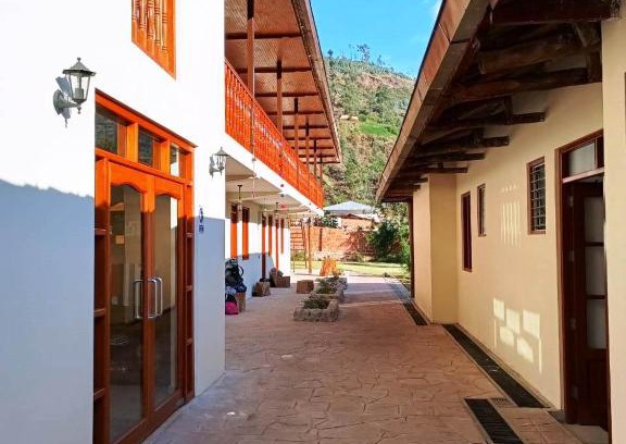 Limatambo Hotel | Hotel Garden House Huerta