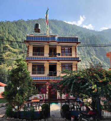 Gosainkund Hotel | Hotel Garden Inn