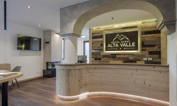Vione Hotel | Hotel Garnì Alta Valle