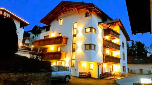 Serfaus House | Hotel Garni Jägerheim