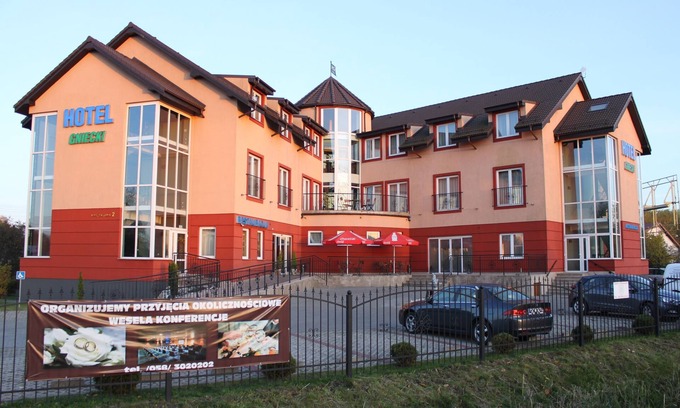 Przejazdowo Hotel | Hotel Gniecki