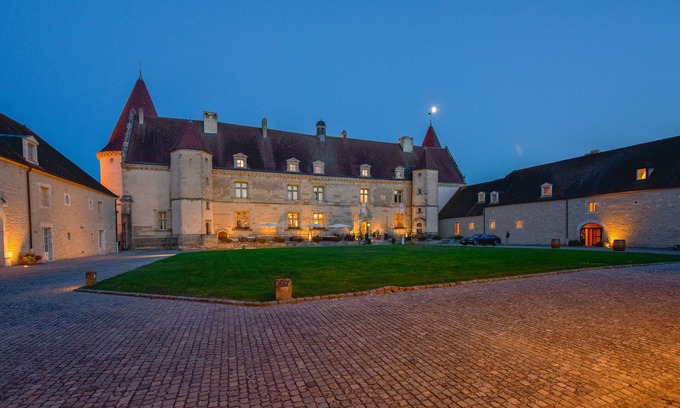 Chailly-sur-Armancon Hotel | Hotel Golf Chateau de Chailly