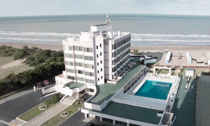 Santa Teresita Hotel | Hotel Golf Internacional