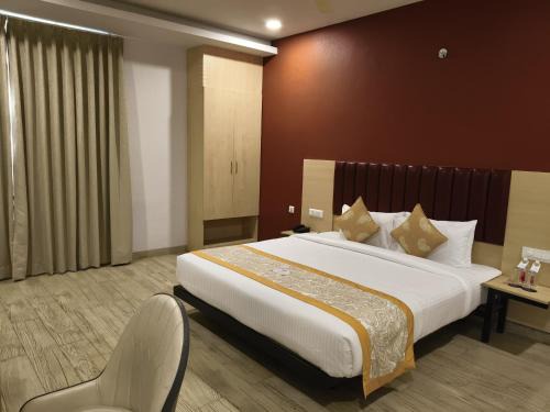 Kondapur Apartment | Hotel Grand Continent - HiTec City, Laxmi Cyber City, Hyderabad