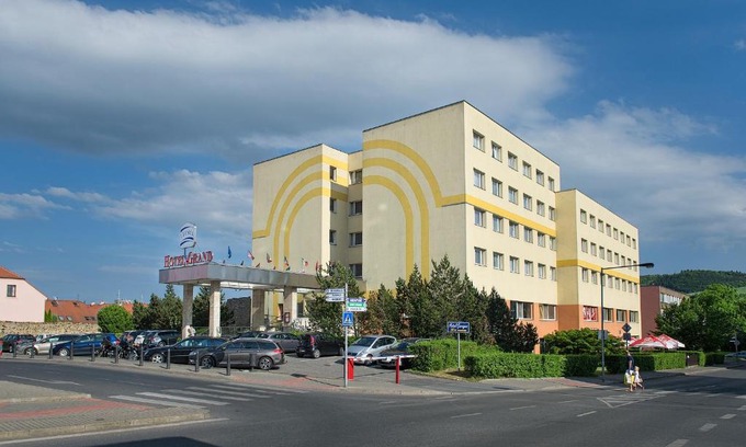 Beroun Hotel | Hotel Grand Litava Beroun