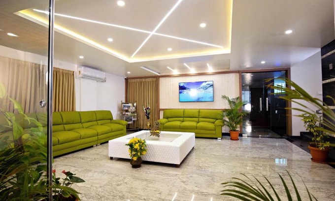 Chikkajala Hotel | Hotel Grand Villa