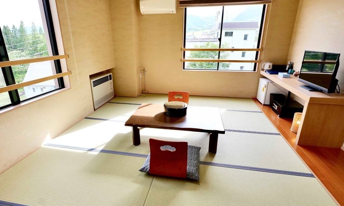 Kitaazumi-gun Hotel | Hotel Granjam Tsugaike washitu/Kitaazumi-gun Nagano