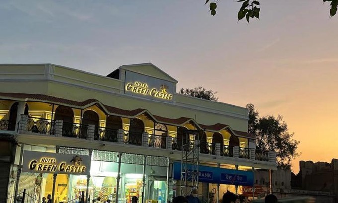 Old Delhi Hotel | Hotel Green Castle (Heritage Hotel)