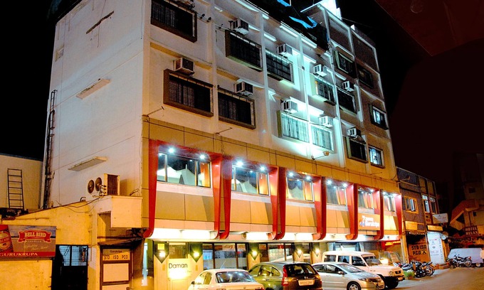Daman Hotel | Hotel Gurukripa