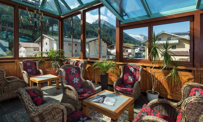 Juns Hotel | Hotel Höhlenstein
