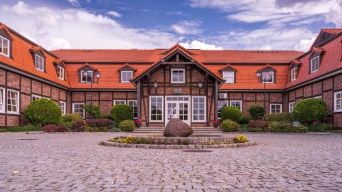 Budzyn Hotel | Hotel Habenda
