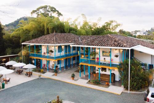 Santa Rosa de Cabal Hotel | Hotel Hacienda Santa Clara