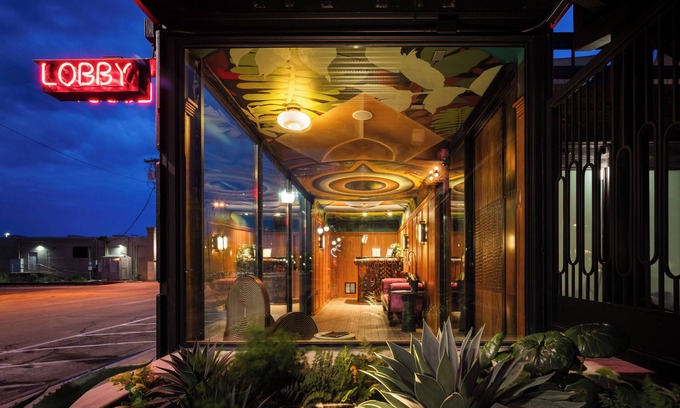 Brazos Hotel | Hotel Herringbone