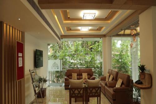 Anchal Hotel | HOTEL HILLWAY