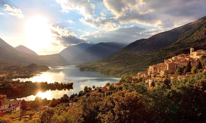 Barrea Hotel | Hotel Holidays