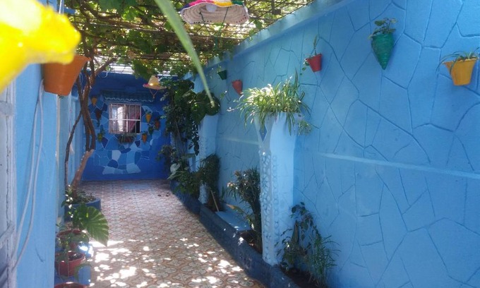 Miramar House | Hotel Hostal NUZHA
