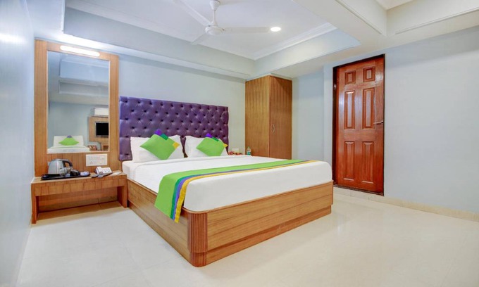 Santacruz West Hotel | Hotel