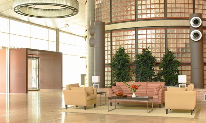 Alcala de Henares Hotel | Hotel Isla de la Garena
