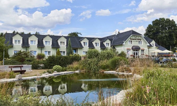 Cheb Hotel | Hotel Komorni Hurka
