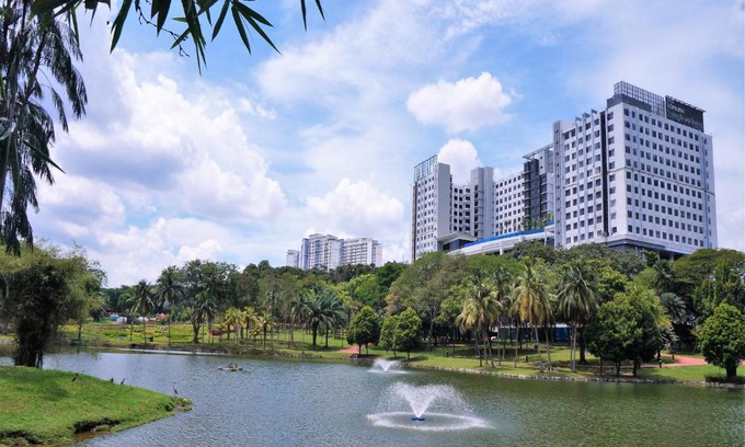 Bandar Tun Razak Hotel | Hotel Komune Living & Wellness Kuala Lumpur