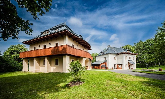 Decin Hotel | Hotel Kristin Hrádek