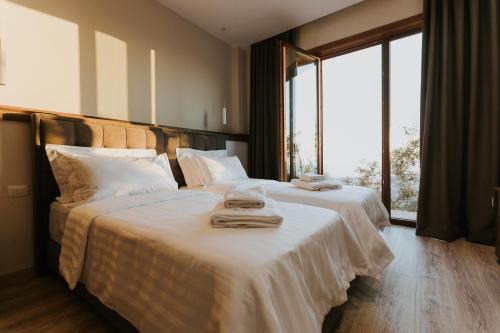 Kruje Hotel | Hotel Kroi near castle entrance castle and town view