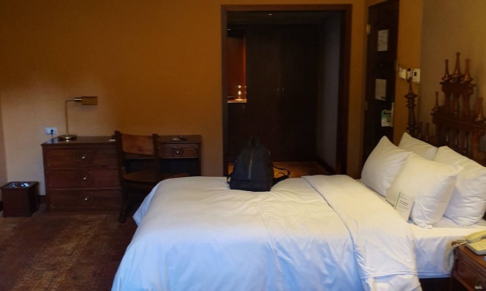 Cerro Colorado District Hostel | hotel la joya aeropuerto