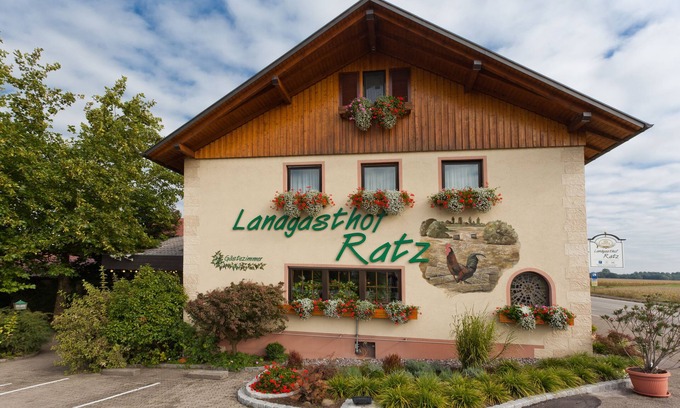 Helmlingen Hotel | Hotel Landgasthof Ratz