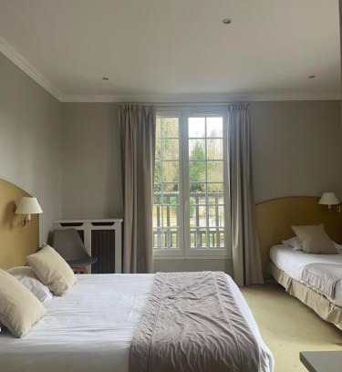 Forges-les-Eaux Hotel | Hotel Le Continental