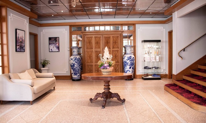 Forges-les-Eaux Hotel | Hotel Le Continental