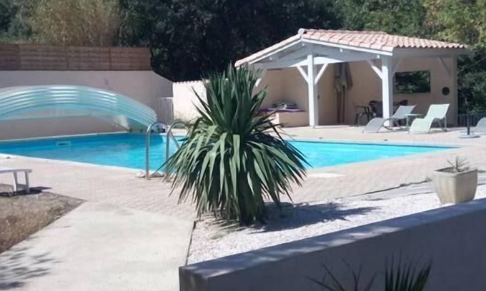 Saint-Paul-de-Fenouillet Hotel | Hotel Le Chatelet